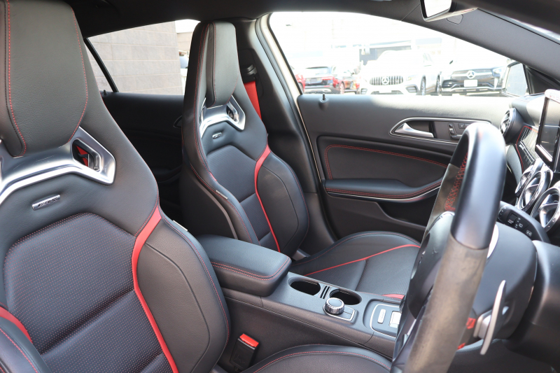 AMG GLA GLA45 AMG 4MATIC Edition1　特別仕様車 専用ｴｱﾛﾊﾟｰﾂ  専用ｻｲﾄﾞﾃﾞｶｰﾙ ﾚｰﾀﾞｰｾｰﾌﾃｨPKG AMGﾊﾟﾌｫｰﾏﾝｽｼｰﾄ AMGﾊﾟﾌｫｰﾏﾝｽｽﾃｱ ﾒﾓﾘｰ機能付ﾊﾟﾜｰｼｰﾄ ｼｰﾄﾋｰﾀｰ 純正ﾅﾋﾞ地ﾃﾞｼﾞ Bﾓﾆﾀｰ 電動Rｹﾞｰﾄ ｷｾﾉﾝﾍｯﾄﾞ PTS AMG20AW　2年保証