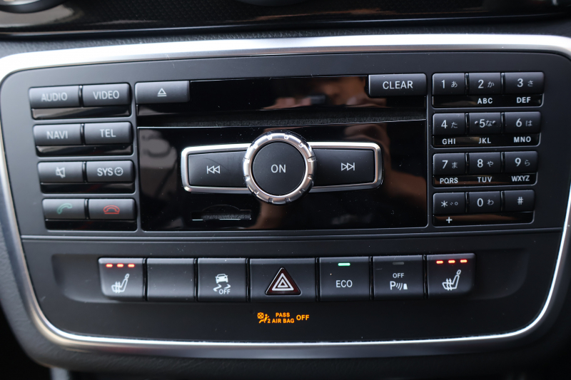 AMG GLA GLA45 AMG 4MATIC Edition1　特別仕様車 専用ｴｱﾛﾊﾟｰﾂ  専用ｻｲﾄﾞﾃﾞｶｰﾙ ﾚｰﾀﾞｰｾｰﾌﾃｨPKG AMGﾊﾟﾌｫｰﾏﾝｽｼｰﾄ AMGﾊﾟﾌｫｰﾏﾝｽｽﾃｱ ﾒﾓﾘｰ機能付ﾊﾟﾜｰｼｰﾄ ｼｰﾄﾋｰﾀｰ 純正ﾅﾋﾞ地ﾃﾞｼﾞ Bﾓﾆﾀｰ 電動Rｹﾞｰﾄ ｷｾﾉﾝﾍｯﾄﾞ PTS AMG20AW　2年保証