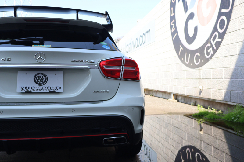 AMG GLA GLA45 AMG 4MATIC Edition1　特別仕様車 専用ｴｱﾛﾊﾟｰﾂ  専用ｻｲﾄﾞﾃﾞｶｰﾙ ﾚｰﾀﾞｰｾｰﾌﾃｨPKG AMGﾊﾟﾌｫｰﾏﾝｽｼｰﾄ AMGﾊﾟﾌｫｰﾏﾝｽｽﾃｱ ﾒﾓﾘｰ機能付ﾊﾟﾜｰｼｰﾄ ｼｰﾄﾋｰﾀｰ 純正ﾅﾋﾞ地ﾃﾞｼﾞ Bﾓﾆﾀｰ 電動Rｹﾞｰﾄ ｷｾﾉﾝﾍｯﾄﾞ PTS AMG20AW　2年保証