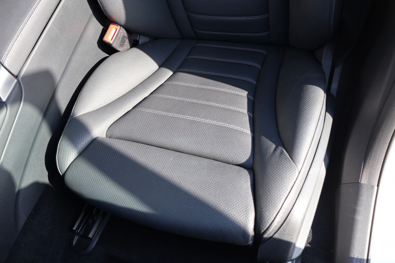 メルセデスベンツ GLC GLC220d 4MATIC AMGﾗｲﾝ　後期型 ﾚｻﾞｰｴｸｽｸﾙｰｼﾌﾞPKG ﾚｰﾀﾞｰｾｰﾌﾃｨPKG ｴｱﾊﾞﾗﾝｽPKG ﾊﾟﾉﾗﾏSR 黒革ｼｰﾄ ｼｰﾄﾋｰﾀ ﾍﾞﾝﾁﾚｰﾀ MBUX 純正10.25ｲﾝﾁﾅﾋﾞ地ﾃﾞｼﾞ ｺｯｸﾋﾟｯﾄDisp 360°ｶﾒﾗ Burmester PTS 電動Rｹﾞｰﾄ HUD AMG19ｲﾝﾁAW　2年保証