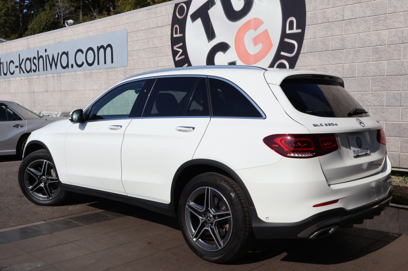 メルセデスベンツ GLC GLC220d 4MATIC AMGﾗｲﾝ　後期型 ﾚｻﾞｰｴｸｽｸﾙｰｼﾌﾞPKG ﾚｰﾀﾞｰｾｰﾌﾃｨPKG ｴｱﾊﾞﾗﾝｽPKG ﾊﾟﾉﾗﾏSR 黒革ｼｰﾄ ｼｰﾄﾋｰﾀ ﾍﾞﾝﾁﾚｰﾀ MBUX 純正10.25ｲﾝﾁﾅﾋﾞ地ﾃﾞｼﾞ ｺｯｸﾋﾟｯﾄDisp 360°ｶﾒﾗ Burmester PTS 電動Rｹﾞｰﾄ HUD AMG19ｲﾝﾁAW　2年保証