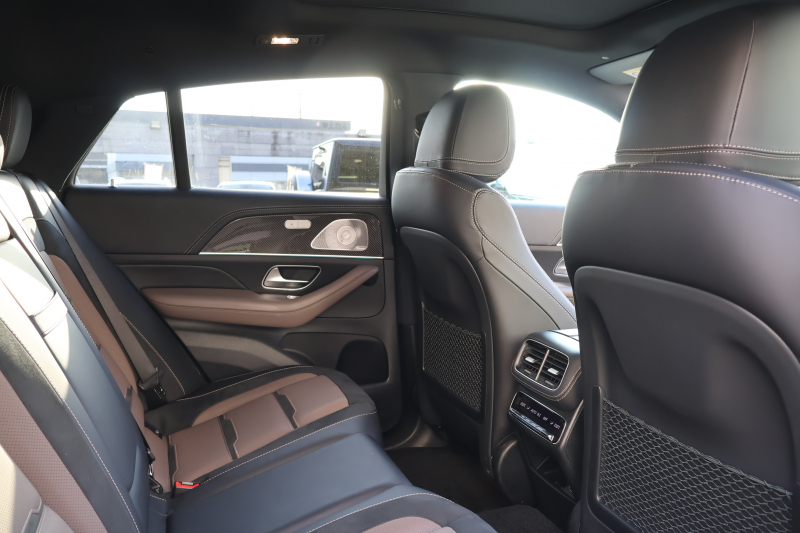 AMG GLE GLE53 4MATIC+ ｸｰﾍﾟ　AMGｲﾝﾃﾘｱｶｰﾎﾞﾝPKG ﾚｰﾀﾞｰｾｰﾌﾃｨPKG ｴﾅｼﾞｬｲｼﾞﾝｸﾞPKG ﾊﾟﾉﾗﾏSR 茶黒ﾅｯﾊﾟ革 ｼｰﾄﾋｰﾀｰ ﾍﾞﾝﾁﾚｰﾀｰ 純正12.3ｲﾝﾁﾅﾋﾞTV MBUX 360°ｶﾒﾗ Burmester ﾌｯﾄﾄﾗﾝｸOP 温冷機能付ｶｯﾌﾟﾎﾙﾀﾞｰ HUD LED AMG21ｲﾝﾁAW　2年保証