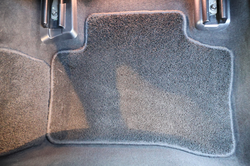 メルセデスベンツ GLCクーペ GLC220d 4MATIC ｸｰﾍﾟ AMGﾗｲﾝ　後期型 ﾚｻﾞｰｴｸｽｸﾙｰｼﾌﾞPKG ﾚｰﾀﾞｰｾｰﾌﾃｨPKG ｴｱﾊﾞﾗﾝｽPKG ｶﾞﾗｽSR 黒革 ｼｰﾄﾋｰﾀ ﾍﾞﾝﾁﾚｰﾀ MBUX 純正10.25ｲﾝﾁﾅﾋﾞ地ﾃﾞｼﾞ ｺｯｸﾋﾟｯﾄDisp 360°ｶﾒﾗ Burmester 電動Rｹﾞｰﾄ HUD AMG19ｲﾝﾁAW　2年保証