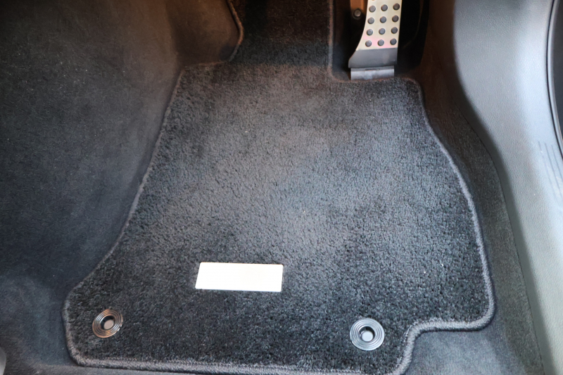 メルセデスベンツ GLCクーペ GLC220d 4MATIC ｸｰﾍﾟ AMGﾗｲﾝ　後期型 ﾚｻﾞｰｴｸｽｸﾙｰｼﾌﾞPKG ﾚｰﾀﾞｰｾｰﾌﾃｨPKG ｴｱﾊﾞﾗﾝｽPKG ｶﾞﾗｽSR 黒革 ｼｰﾄﾋｰﾀ ﾍﾞﾝﾁﾚｰﾀ MBUX 純正10.25ｲﾝﾁﾅﾋﾞ地ﾃﾞｼﾞ ｺｯｸﾋﾟｯﾄDisp 360°ｶﾒﾗ Burmester 電動Rｹﾞｰﾄ HUD AMG19ｲﾝﾁAW　2年保証