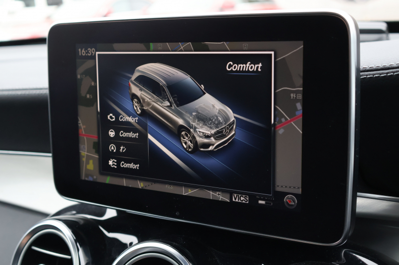 メルセデスベンツ GLC GLC220d 4MATIC ｽﾎﾟｰﾂ(本革仕様)　AMGｽﾀｲﾘﾝｸﾞPKG ｴｱﾊﾞﾗﾝｽPKG ﾚｰﾀﾞｰｾｰﾌﾃｨPKG  ﾊﾟﾉﾗﾐｯｸSR 黒革ｼｰﾄ ｼｰﾄﾋｰﾀｰ ｷｰﾚｽGO 純正ﾅﾋﾞ地ﾃﾞｼﾞ 360度ｶﾒﾗｼｽﾃﾑ Burmester  電動Rｹﾞｰﾄ ﾌｯﾄﾄﾗﾝｸOP LEDﾍｯﾄﾞﾗｲﾄ PTS AMG19ｲﾝﾁAW　2年保証