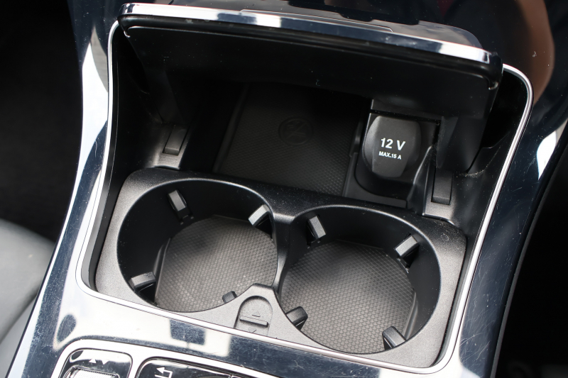 メルセデスベンツ GLC GLC220d 4MATIC ｽﾎﾟｰﾂ(本革仕様)　AMGｽﾀｲﾘﾝｸﾞPKG ｴｱﾊﾞﾗﾝｽPKG ﾚｰﾀﾞｰｾｰﾌﾃｨPKG  ﾊﾟﾉﾗﾐｯｸSR 黒革ｼｰﾄ ｼｰﾄﾋｰﾀｰ ｷｰﾚｽGO 純正ﾅﾋﾞ地ﾃﾞｼﾞ 360度ｶﾒﾗｼｽﾃﾑ Burmester  電動Rｹﾞｰﾄ ﾌｯﾄﾄﾗﾝｸOP LEDﾍｯﾄﾞﾗｲﾄ PTS AMG19ｲﾝﾁAW　2年保証