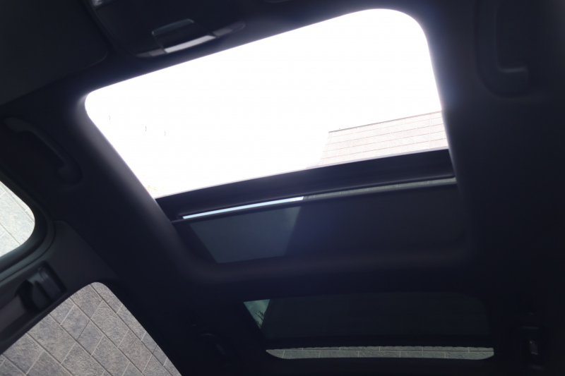 メルセデスベンツ GLC GLC220d 4MATIC ｽﾎﾟｰﾂ(本革仕様)　AMGｽﾀｲﾘﾝｸﾞPKG ｴｱﾊﾞﾗﾝｽPKG ﾚｰﾀﾞｰｾｰﾌﾃｨPKG  ﾊﾟﾉﾗﾐｯｸSR 黒革ｼｰﾄ ｼｰﾄﾋｰﾀｰ ｷｰﾚｽGO 純正ﾅﾋﾞ地ﾃﾞｼﾞ 360度ｶﾒﾗｼｽﾃﾑ Burmester  電動Rｹﾞｰﾄ ﾌｯﾄﾄﾗﾝｸOP LEDﾍｯﾄﾞﾗｲﾄ PTS AMG19ｲﾝﾁAW　2年保証