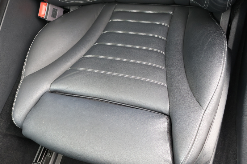 メルセデスベンツ Cクラス C220d ｽﾃｰｼｮﾝﾜｺﾞﾝ AMGﾗｲﾝ 　後期型 ﾚｻﾞｰｴｸｽｸﾙｰｼﾌﾞPKG ﾚｰﾀﾞｰｾｰﾌﾃｨPKG ﾊﾟﾉﾗﾐｯｸSR 黒革 ｼｰﾄﾋｰﾀｰ 純正10.25ｲﾝﾁﾅﾋﾞ地ﾃﾞｼﾞ ｺｯｸﾋﾟｯﾄDisp AppleCarPlay Burmester 電動Rｹﾞｰﾄ ﾌｯﾄﾄﾗﾝｸOP HUD AMG18ｲﾝﾁAW　2年保証