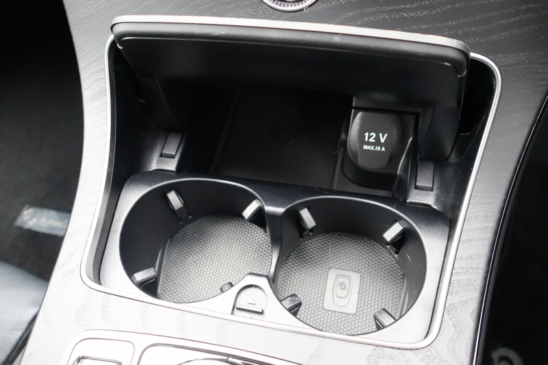 メルセデスベンツ Cクラス C220d ｽﾃｰｼｮﾝﾜｺﾞﾝ AMGﾗｲﾝ 　後期型 ﾚｻﾞｰｴｸｽｸﾙｰｼﾌﾞPKG ﾚｰﾀﾞｰｾｰﾌﾃｨPKG ﾊﾟﾉﾗﾐｯｸSR 黒革 ｼｰﾄﾋｰﾀｰ 純正10.25ｲﾝﾁﾅﾋﾞ地ﾃﾞｼﾞ ｺｯｸﾋﾟｯﾄDisp AppleCarPlay Burmester 電動Rｹﾞｰﾄ ﾌｯﾄﾄﾗﾝｸOP HUD AMG18ｲﾝﾁAW　2年保証