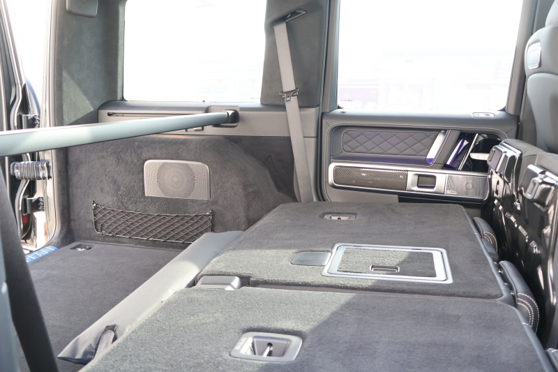 AMG Gクラス G63 G manufakturﾌﾟﾛｸﾞﾗﾑﾌﾟﾗｽ　左H AMGﾅｲﾄPKG ﾚｰﾀﾞｰｾｰﾌﾃｨPKG ｶﾞﾗｽSR ｴｸｽｸﾙｰｼﾌﾞ黒ﾅｯﾊﾟ革 ｼｰﾄH ﾍﾞﾝﾁﾚｰﾀｰ 純正ﾅﾋﾞ地ﾃﾞｼﾞ Burmesterｻﾗｳﾝﾄﾞ 360度ｶﾒﾗ ﾎﾞﾃﾞｨ同色ｽﾍﾟｱﾀｲﾔﾘﾝｸﾞ AMGｶｰﾎﾞﾝｲﾝﾃﾘｱﾄﾘﾑ AMG22AW　新車保証