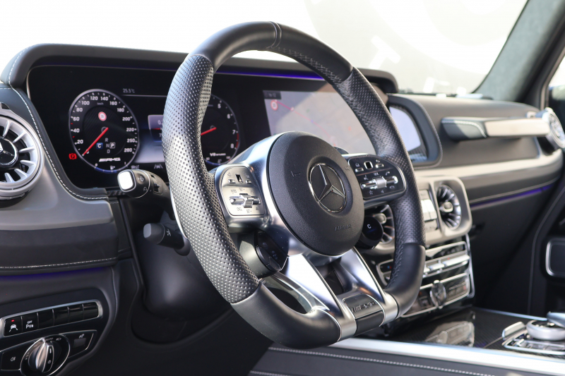 AMG Gクラス G63 G manufakturﾌﾟﾛｸﾞﾗﾑﾌﾟﾗｽ　左H AMGﾅｲﾄPKG ﾚｰﾀﾞｰｾｰﾌﾃｨPKG ｶﾞﾗｽSR ｴｸｽｸﾙｰｼﾌﾞ黒ﾅｯﾊﾟ革 ｼｰﾄH ﾍﾞﾝﾁﾚｰﾀｰ 純正ﾅﾋﾞ地ﾃﾞｼﾞ Burmesterｻﾗｳﾝﾄﾞ 360度ｶﾒﾗ ﾎﾞﾃﾞｨ同色ｽﾍﾟｱﾀｲﾔﾘﾝｸﾞ AMGｶｰﾎﾞﾝｲﾝﾃﾘｱﾄﾘﾑ AMG22AW　新車保証