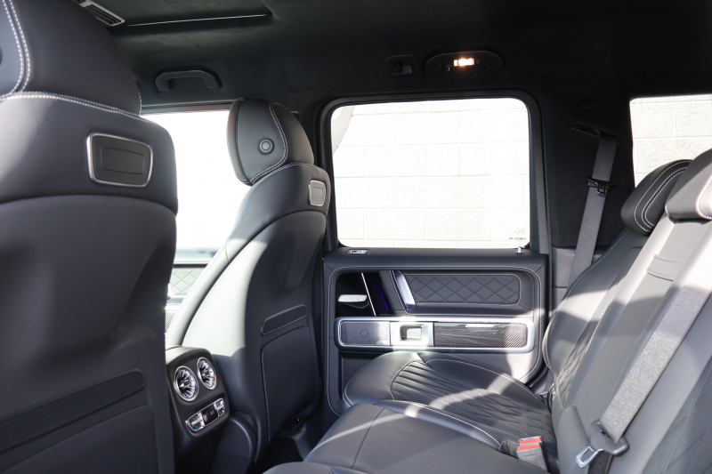 AMG Gクラス G63 G manufakturﾌﾟﾛｸﾞﾗﾑﾌﾟﾗｽ　左H AMGﾅｲﾄPKG ﾚｰﾀﾞｰｾｰﾌﾃｨPKG ｶﾞﾗｽSR ｴｸｽｸﾙｰｼﾌﾞ黒ﾅｯﾊﾟ革 ｼｰﾄH ﾍﾞﾝﾁﾚｰﾀｰ 純正ﾅﾋﾞ地ﾃﾞｼﾞ Burmesterｻﾗｳﾝﾄﾞ 360度ｶﾒﾗ ﾎﾞﾃﾞｨ同色ｽﾍﾟｱﾀｲﾔﾘﾝｸﾞ AMGｶｰﾎﾞﾝｲﾝﾃﾘｱﾄﾘﾑ AMG22AW　新車保証