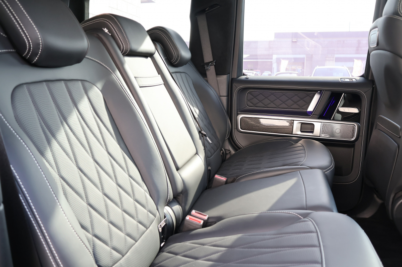 AMG Gクラス G63 G manufakturﾌﾟﾛｸﾞﾗﾑﾌﾟﾗｽ　左H AMGﾅｲﾄPKG ﾚｰﾀﾞｰｾｰﾌﾃｨPKG ｶﾞﾗｽSR ｴｸｽｸﾙｰｼﾌﾞ黒ﾅｯﾊﾟ革 ｼｰﾄH ﾍﾞﾝﾁﾚｰﾀｰ 純正ﾅﾋﾞ地ﾃﾞｼﾞ Burmesterｻﾗｳﾝﾄﾞ 360度ｶﾒﾗ ﾎﾞﾃﾞｨ同色ｽﾍﾟｱﾀｲﾔﾘﾝｸﾞ AMGｶｰﾎﾞﾝｲﾝﾃﾘｱﾄﾘﾑ AMG22AW　新車保証
