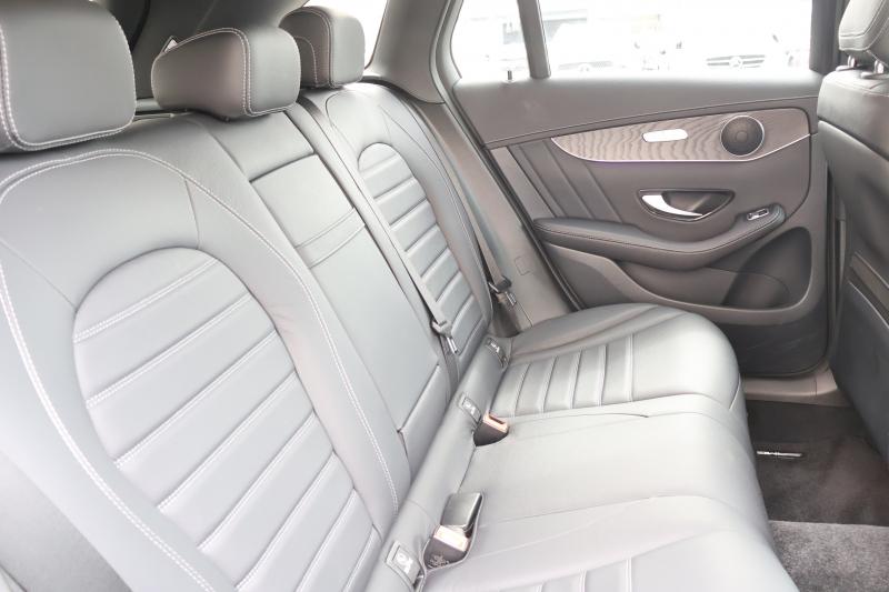 メルセデスベンツ GLC GLC220d 4MATIC AMGﾗｲﾝ　後期型 ﾚｻﾞｰｴｸｽｸﾙｰｼﾌﾞPKG ﾚｰﾀﾞｰｾｰﾌﾃｨPKG ｴｱﾊﾞﾗﾝｽPKG ﾊﾟﾉﾗﾏSR 1ｵｰﾅｰ 黒革ｼｰﾄ ｼｰﾄﾋｰﾀ ﾍﾞﾝﾁﾚｰﾀ MBUX 純正10.25ｲﾝﾁﾅﾋﾞ地ﾃﾞｼﾞ ｺｯｸﾋﾟｯﾄDisp 360°ｶﾒﾗ PTS 電動Rｹﾞｰﾄ HUD AMG19ｲﾝﾁAW　2年保証