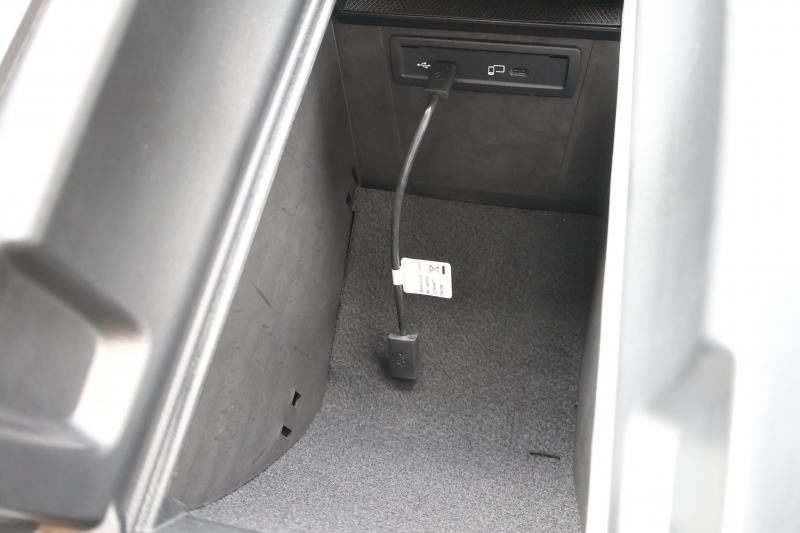 メルセデスベンツ GLC GLC220d 4MATIC AMGﾗｲﾝ　後期型 ﾚｻﾞｰｴｸｽｸﾙｰｼﾌﾞPKG ﾚｰﾀﾞｰｾｰﾌﾃｨPKG ｴｱﾊﾞﾗﾝｽPKG ﾊﾟﾉﾗﾏSR 1ｵｰﾅｰ 黒革ｼｰﾄ ｼｰﾄﾋｰﾀ ﾍﾞﾝﾁﾚｰﾀ MBUX 純正10.25ｲﾝﾁﾅﾋﾞ地ﾃﾞｼﾞ ｺｯｸﾋﾟｯﾄDisp 360°ｶﾒﾗ PTS 電動Rｹﾞｰﾄ HUD AMG19ｲﾝﾁAW　2年保証