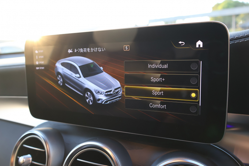 メルセデスベンツ GLCクーペ GLC300 4MATIC ｸｰﾍﾟ AMGﾗｲﾝ　後期型 ﾚｻﾞｰｴｸｽｸﾙｰｼﾌﾞPKG ﾚｰﾀﾞｰｾｰﾌﾃｨPKG ｴｱﾊﾞﾗﾝｽPKG 1ｵｰﾅｰ ｶﾞﾗｽSR 黒革 ｼｰﾄﾋｰﾀ ﾍﾞﾝﾁﾚｰﾀ 純正10.25ｲﾝﾁﾅﾋﾞ地ﾃﾞｼﾞ ｺｯｸﾋﾟｯﾄDisp 360°ｶﾒﾗ Burmester 電動Rｹﾞｰﾄ HUD AMG20ｲﾝﾁAW　2年保証