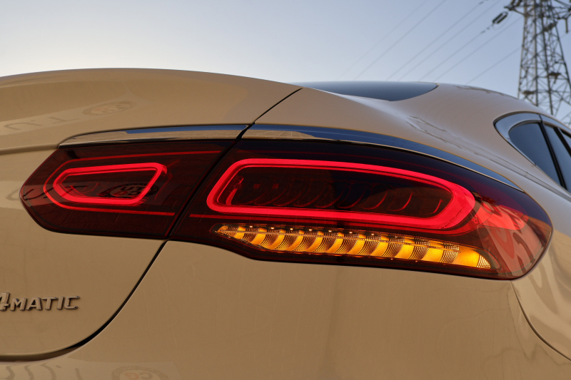メルセデスベンツ GLCクーペ GLC300 4MATIC ｸｰﾍﾟ AMGﾗｲﾝ　後期型 ﾚｻﾞｰｴｸｽｸﾙｰｼﾌﾞPKG ﾚｰﾀﾞｰｾｰﾌﾃｨPKG ｴｱﾊﾞﾗﾝｽPKG 1ｵｰﾅｰ ｶﾞﾗｽSR 黒革 ｼｰﾄﾋｰﾀ ﾍﾞﾝﾁﾚｰﾀ 純正10.25ｲﾝﾁﾅﾋﾞ地ﾃﾞｼﾞ ｺｯｸﾋﾟｯﾄDisp 360°ｶﾒﾗ Burmester 電動Rｹﾞｰﾄ HUD AMG20ｲﾝﾁAW　2年保証