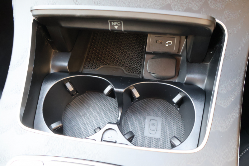 メルセデスベンツ Eクラス E200 ｽﾃｰｼｮﾝﾜｺﾞﾝｽﾎﾟｰﾂ（BSG搭載ﾓﾃﾞﾙ）　後期型 AMGﾗｲﾝｲﾝﾃﾘｱPKG ｴｸｽｸﾙｰｼﾌﾞPKG ﾚｰﾀﾞｰｾｰﾌﾃｨPKG 黒ﾅｯﾊﾟ革 ｼｰﾄﾋｰﾀ MBUX 純正ﾅﾋﾞ地ﾃﾞｼﾞ AppleCarPlay 360°ｶﾒﾗ Burmester ﾌｯﾄﾄﾗﾝｸOP ﾜｲﾔﾚｽﾁｬｰｼﾞﾝｸﾞ HUD PTS AMG19ｲﾝﾁAW　2年保証