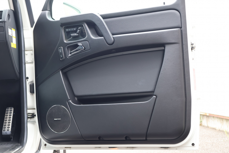 メルセデスベンツ Gクラス G350d　後期型 ﾗｸﾞｼﾞｭｱﾘｰPKG ｴｸｽﾃﾘｱｽﾃﾝﾚｽPKG ｸﾛｰﾑPKG ﾃﾞｨｽﾄﾛﾆｯｸ&BSM 7AT SR 黒革ｼｰﾄ ﾒﾓﾘｰ付Pｼｰﾄ 全席ﾋｰﾀｰ 純正8ｲﾝﾁﾜｲﾄﾞﾅﾋﾞ地ﾃﾞｼﾞ Bｶﾒﾗ harman/kardon LOGIC7ｻﾗｳﾝﾄﾞ appleCarplay AndroidAuto PTS ｷｾﾉﾝ 純正18ｲﾝﾁAW　2年保証