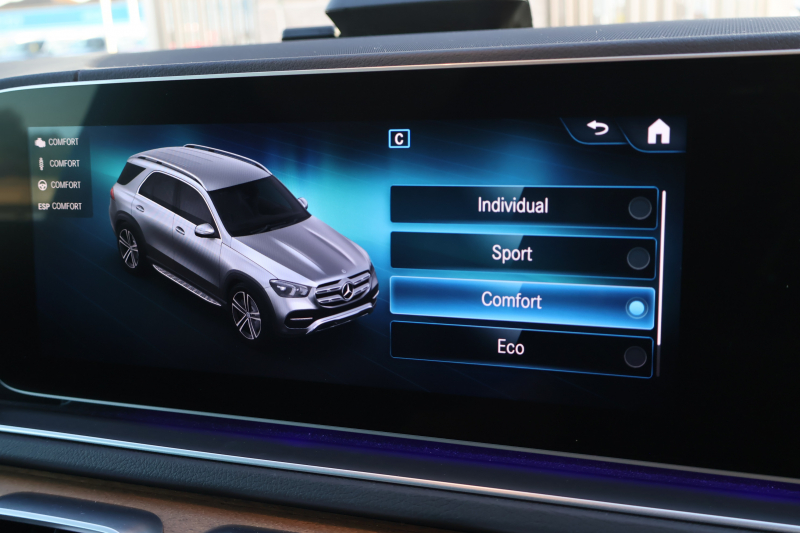 メルセデスベンツ GLE GLE450 4MATIC ｽﾎﾟｰﾂ(ISG搭載ﾓﾃﾞﾙ)　ﾚｻﾞｰｴｸｽｸﾙｰｼﾌﾞPKG AMGｽﾀｲﾘﾝｸﾞPKG ﾚｰﾀﾞｰｾｰﾌﾃｨPKG  ﾊﾟﾉﾗﾏSR 黒ﾅｯﾊﾟ革 ｼｰﾄﾋｰﾀｰ ﾍﾞﾝﾁﾚｰﾀｰ MBUX純正12.3ｲﾝﾁﾅﾋﾞTV 360°ｶﾒﾗ Burmester 温冷機能付ｶｯﾌﾟﾎﾙﾀﾞｰ HUD ﾏﾙﾁﾋﾞｰﾑLED AMG20ｲﾝﾁAW　2年保証