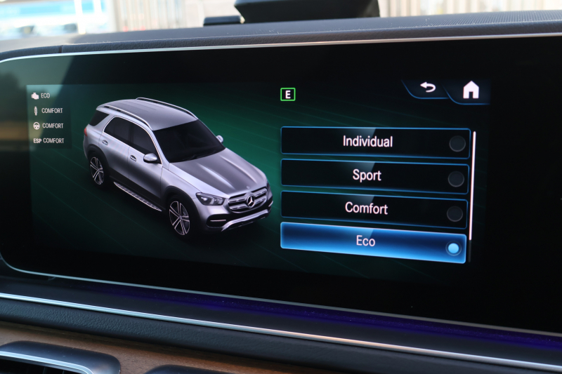 メルセデスベンツ GLE GLE450 4MATIC ｽﾎﾟｰﾂ(ISG搭載ﾓﾃﾞﾙ)　ﾚｻﾞｰｴｸｽｸﾙｰｼﾌﾞPKG AMGｽﾀｲﾘﾝｸﾞPKG ﾚｰﾀﾞｰｾｰﾌﾃｨPKG  ﾊﾟﾉﾗﾏSR 黒ﾅｯﾊﾟ革 ｼｰﾄﾋｰﾀｰ ﾍﾞﾝﾁﾚｰﾀｰ MBUX純正12.3ｲﾝﾁﾅﾋﾞTV 360°ｶﾒﾗ Burmester 温冷機能付ｶｯﾌﾟﾎﾙﾀﾞｰ HUD ﾏﾙﾁﾋﾞｰﾑLED AMG20ｲﾝﾁAW　2年保証