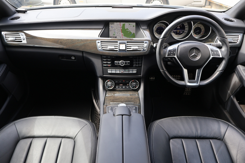 メルセデスベンツ CLS CLS350 ｼｭｰﾃｨﾝｸﾞﾌﾞﾚｰｸ AMGｽﾎﾟｰﾂPKG　ﾚｰﾀﾞｰｾｰﾌﾃｨPKG AMGｽﾀｲﾘﾝｸﾞPKG ｶﾞﾗｽSR 黒革ｼｰﾄ 全席ｼｰﾄﾋｰﾀｰ 純正ﾅﾋﾞ地ﾃﾞｼﾞ Bﾓﾆﾀｰ LEDﾍｯﾄﾞ ｷｰﾚｽGO AIRﾏﾃｨｯｸｻｽ AMG19AW　2年保証