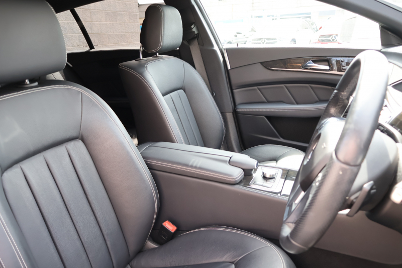 メルセデスベンツ CLS CLS350 ｼｭｰﾃｨﾝｸﾞﾌﾞﾚｰｸ AMGｽﾎﾟｰﾂPKG　ﾚｰﾀﾞｰｾｰﾌﾃｨPKG AMGｽﾀｲﾘﾝｸﾞPKG ｶﾞﾗｽSR 黒革ｼｰﾄ 全席ｼｰﾄﾋｰﾀｰ 純正ﾅﾋﾞ地ﾃﾞｼﾞ Bﾓﾆﾀｰ LEDﾍｯﾄﾞ ｷｰﾚｽGO AIRﾏﾃｨｯｸｻｽ AMG19AW　2年保証