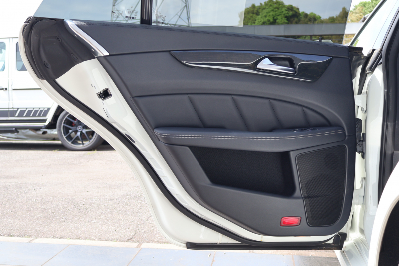 メルセデスベンツ CLS CLS350 ｼｭｰﾃｨﾝｸﾞﾌﾞﾚｰｸ AMGｽﾎﾟｰﾂPKG　ﾚｰﾀﾞｰｾｰﾌﾃｨPKG AMGｽﾀｲﾘﾝｸﾞPKG ｶﾞﾗｽSR 黒革ｼｰﾄ 全席ｼｰﾄﾋｰﾀｰ 純正ﾅﾋﾞ地ﾃﾞｼﾞ Bﾓﾆﾀｰ LEDﾍｯﾄﾞ ｷｰﾚｽGO AIRﾏﾃｨｯｸｻｽ AMG19AW　2年保証
