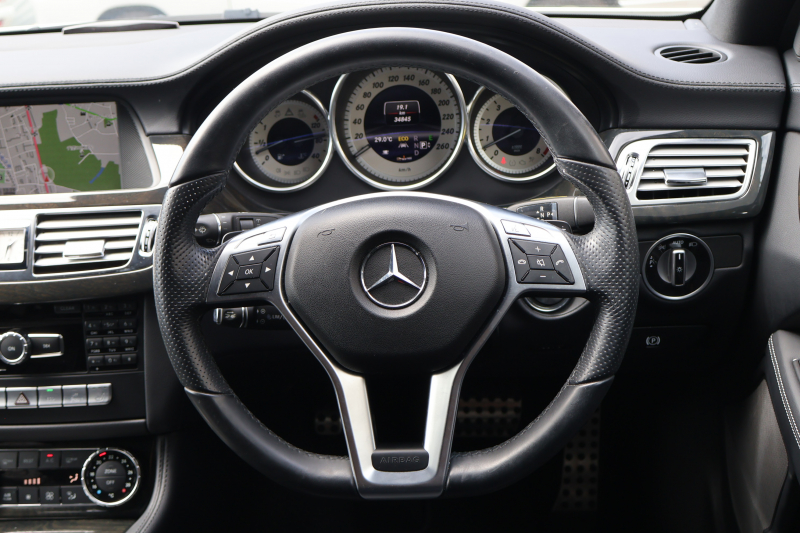 メルセデスベンツ CLS CLS350 ｼｭｰﾃｨﾝｸﾞﾌﾞﾚｰｸ AMGｽﾎﾟｰﾂPKG　ﾚｰﾀﾞｰｾｰﾌﾃｨPKG AMGｽﾀｲﾘﾝｸﾞPKG ｶﾞﾗｽSR 黒革ｼｰﾄ 全席ｼｰﾄﾋｰﾀｰ 純正ﾅﾋﾞ地ﾃﾞｼﾞ Bﾓﾆﾀｰ LEDﾍｯﾄﾞ ｷｰﾚｽGO AIRﾏﾃｨｯｸｻｽ AMG19AW　2年保証