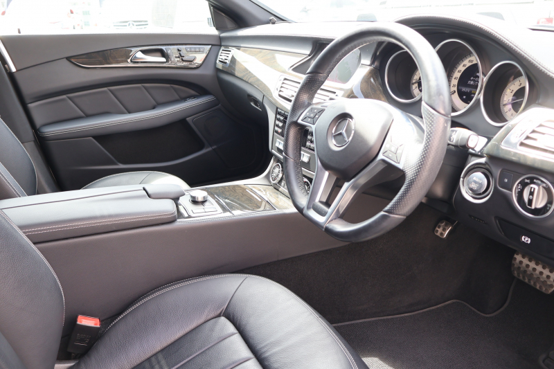 メルセデスベンツ CLS CLS350 ｼｭｰﾃｨﾝｸﾞﾌﾞﾚｰｸ AMGｽﾎﾟｰﾂPKG　ﾚｰﾀﾞｰｾｰﾌﾃｨPKG AMGｽﾀｲﾘﾝｸﾞPKG ｶﾞﾗｽSR 黒革ｼｰﾄ 全席ｼｰﾄﾋｰﾀｰ 純正ﾅﾋﾞ地ﾃﾞｼﾞ Bﾓﾆﾀｰ LEDﾍｯﾄﾞ ｷｰﾚｽGO AIRﾏﾃｨｯｸｻｽ AMG19AW　2年保証