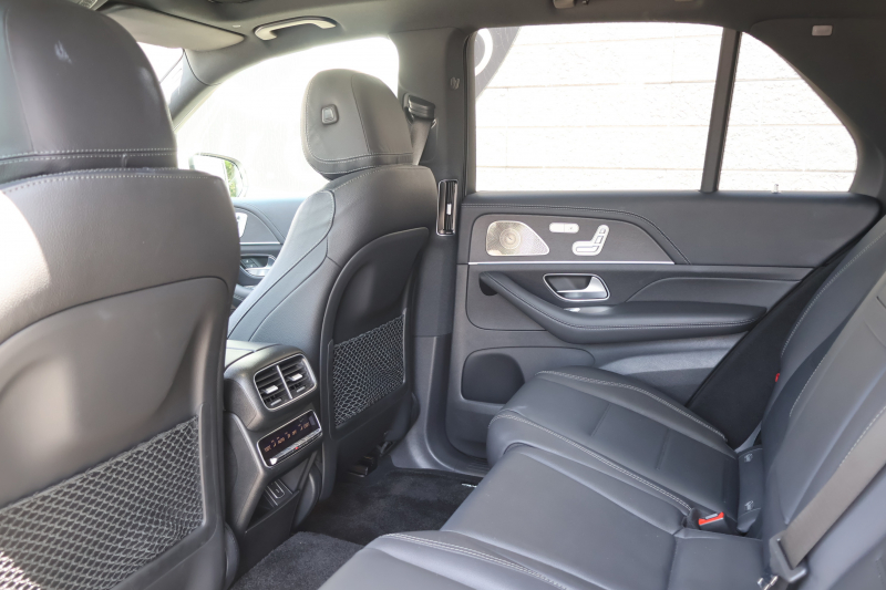メルセデスベンツ GLE GLE400d 4MATIC ｽﾎﾟｰﾂ　ﾚｰﾀﾞｰｾｰﾌﾃｨPKG ｴﾅｼﾞｬｲｼﾞﾝｸﾞPKG 1ｵｰﾅｰ ﾊﾟﾉﾗﾏSR 黒ﾅｯﾊﾟ革 ｼｰﾄﾋｰﾀｰ ﾍﾞﾝﾁﾚｰﾀｰ 純正12.3ｲﾝﾁﾅﾋﾞTV MBUX 360°ｶﾒﾗ Burmester 電動Rｹﾞｰﾄ ﾌｯﾄﾄﾗﾝｸOP 温冷機能付ｶｯﾌﾟﾎﾙﾀﾞｰ HUD LEDﾗｲﾄ AMG20ｲﾝﾁAW　2年保証