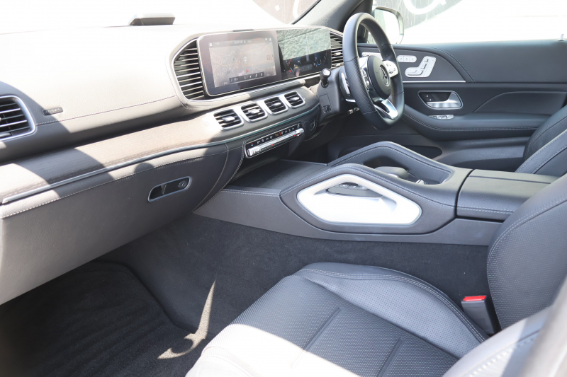 メルセデスベンツ GLE GLE400d 4MATIC ｽﾎﾟｰﾂ　ﾚｰﾀﾞｰｾｰﾌﾃｨPKG ｴﾅｼﾞｬｲｼﾞﾝｸﾞPKG 1ｵｰﾅｰ ﾊﾟﾉﾗﾏSR 黒ﾅｯﾊﾟ革 ｼｰﾄﾋｰﾀｰ ﾍﾞﾝﾁﾚｰﾀｰ 純正12.3ｲﾝﾁﾅﾋﾞTV MBUX 360°ｶﾒﾗ Burmester 電動Rｹﾞｰﾄ ﾌｯﾄﾄﾗﾝｸOP 温冷機能付ｶｯﾌﾟﾎﾙﾀﾞｰ HUD LEDﾗｲﾄ AMG20ｲﾝﾁAW　2年保証
