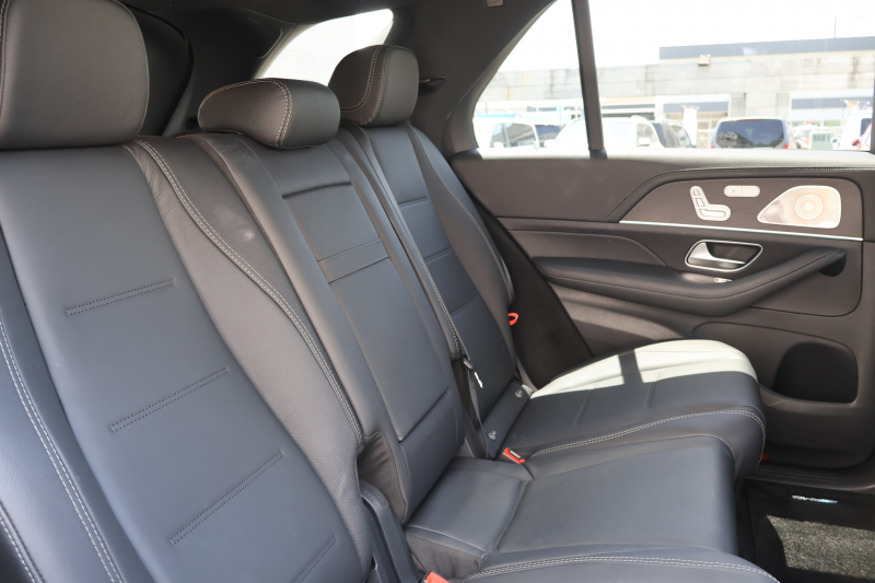 メルセデスベンツ GLE GLE400d 4MATIC ｽﾎﾟｰﾂ　ﾚｰﾀﾞｰｾｰﾌﾃｨPKG ｴﾅｼﾞｬｲｼﾞﾝｸﾞPKG 1ｵｰﾅｰ ﾊﾟﾉﾗﾏSR 黒ﾅｯﾊﾟ革 ｼｰﾄﾋｰﾀｰ ﾍﾞﾝﾁﾚｰﾀｰ 純正12.3ｲﾝﾁﾅﾋﾞTV MBUX 360°ｶﾒﾗ Burmester 電動Rｹﾞｰﾄ ﾌｯﾄﾄﾗﾝｸOP 温冷機能付ｶｯﾌﾟﾎﾙﾀﾞｰ HUD LEDﾗｲﾄ AMG20ｲﾝﾁAW　2年保証