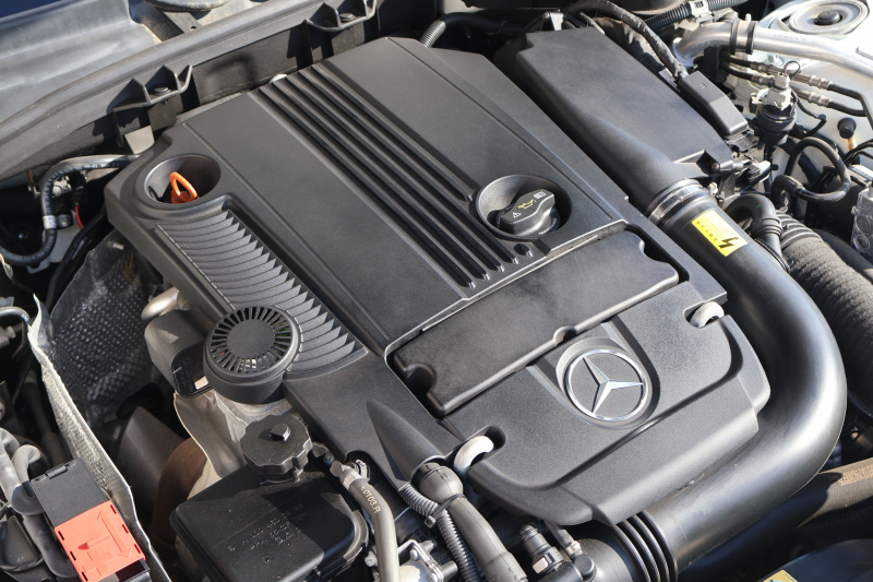 メルセデスベンツ SLKクラス SLK200 ｴｸｽｸﾙｰｼﾌﾞ　AMGｽﾎﾟｰﾂPKG ﾀﾞｲﾅﾐｯｸﾊﾝﾄﾞﾘﾝｸﾞPKG ﾚｰﾀﾞｰｾｰﾌﾃｨPKG ﾏｼﾞｯｸｽｶｲｺﾝﾄﾛｰﾙﾊﾞﾘｵR 黒革ｼｰﾄ ｼｰﾄﾋｰﾀｰ ｴｱｽｶｰﾌ 純正ﾅﾋﾞ地ﾃﾞｼﾞ ECOｽﾀｰﾄｽﾄｯﾌﾟ ｷｾﾉﾝﾍｯﾄﾞ AMG18AW　2年保証