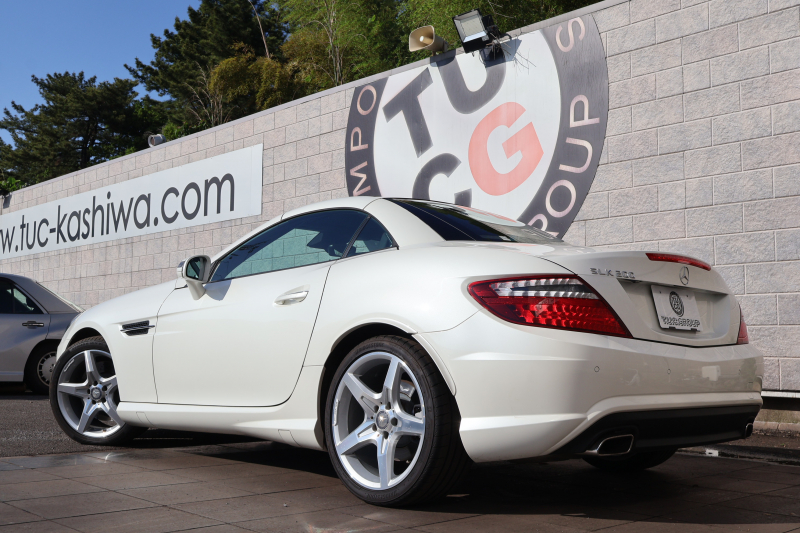 メルセデスベンツ SLKクラス SLK200 ｴｸｽｸﾙｰｼﾌﾞ　AMGｽﾎﾟｰﾂPKG ﾀﾞｲﾅﾐｯｸﾊﾝﾄﾞﾘﾝｸﾞPKG ﾚｰﾀﾞｰｾｰﾌﾃｨPKG ﾏｼﾞｯｸｽｶｲｺﾝﾄﾛｰﾙﾊﾞﾘｵR 黒革ｼｰﾄ ｼｰﾄﾋｰﾀｰ ｴｱｽｶｰﾌ 純正ﾅﾋﾞ地ﾃﾞｼﾞ ECOｽﾀｰﾄｽﾄｯﾌﾟ ｷｾﾉﾝﾍｯﾄﾞ AMG18AW　2年保証
