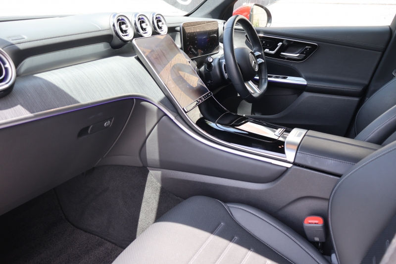 メルセデスベンツ GLC GLC220d 4MATIC(ISG搭載ﾓﾃﾞﾙ) AMGﾗｲﾝPKG　ﾚｰﾀﾞｰｾｰﾌﾃｨPKG 1ｵｰﾅｰ ﾊﾟﾉﾗﾏSR 黒革 全席ｼｰﾄﾋｰﾀｰ MBUX 純正ﾅﾋﾞ地ﾃﾞｼﾞ AppleCarPlay 360度ｶﾒﾗ  ﾜｲﾔﾚｽﾁｬｰｼﾞﾝｸﾞ 純正360°ﾄﾞﾗﾚｺ AMG19ｲﾝﾁAW　2年保証