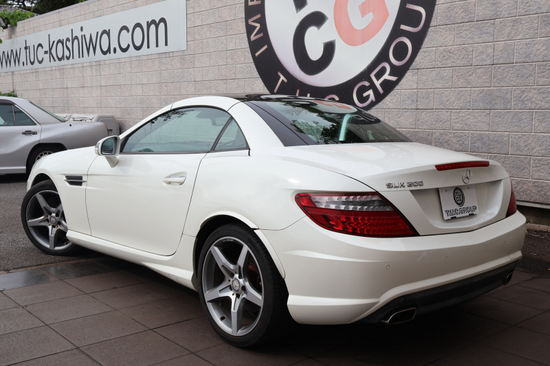メルセデスベンツ SLKクラス SLK200 ｶｰﾎﾞﾝﾙｯｸｴﾃﾞｨｼｮﾝ　限定100台 AMGｽﾎﾟｰﾂPKG ﾚｰﾀﾞｰｾｰﾌﾃｨPKG ﾏｼﾞｯｸｽｶｲｺﾝﾄﾛｰﾙﾊﾞﾘｵR 専用ﾅｯﾊﾟ革ｼｰﾄ ｼｰﾄﾋｰﾀｰ 純正ﾅﾋﾞ地ﾃﾞｼﾞ ECOｽﾄｯﾌﾟ ｷｾﾉﾝﾍｯﾄﾞ ｶｰﾎﾞﾝｲﾝﾃﾘｱ AMG18AW　2年保証