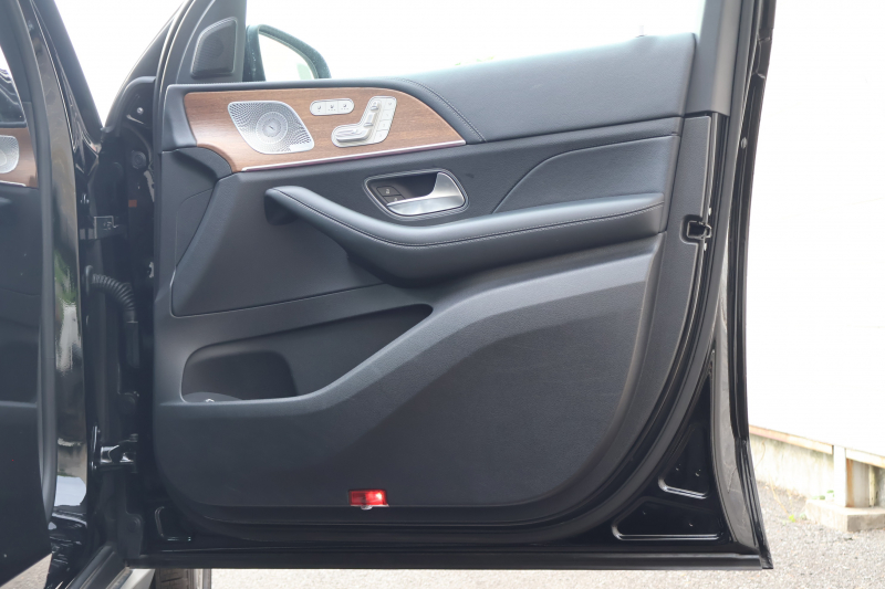 メルセデスベンツ GLE GLE450 4MATIC ｽﾎﾟｰﾂ(ISG搭載ﾓﾃﾞﾙ)　ﾚｻﾞｰｴｸｽｸﾙｰｼﾌﾞPKG AMGｽﾀｲﾘﾝｸﾞPKG ﾚｰﾀﾞｰｾｰﾌﾃｨPKG  ﾊﾟﾉﾗﾏSR 黒ﾅｯﾊﾟ革 ｼｰﾄﾋｰﾀｰ ﾍﾞﾝﾁﾚｰﾀｰ MBUX純正12.3ｲﾝﾁﾅﾋﾞTV 360°ｶﾒﾗ Burmester 温冷機能付ｶｯﾌﾟﾎﾙﾀﾞｰ HUD ﾏﾙﾁﾋﾞｰﾑLED AMG20ｲﾝﾁAW　2年保証