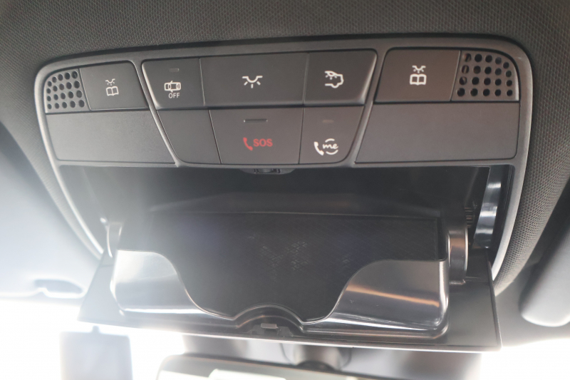 AMG GLC GLC43 4MATIC　後期 ﾚｻﾞｰｴｸｽｸﾙｰｼﾌﾞPKG ﾚｰﾀﾞｰｾｰﾌﾃｨPKG ｴｱﾊﾞﾗﾝｽPKG 1ｵｰﾅｰ ﾊﾟﾉﾗﾏSR 黒革ｼｰﾄ ｼｰﾄﾋｰﾀ ﾍﾞﾝﾁﾚｰﾀ MBUX 純正10.25ｲﾝﾁﾅﾋﾞ地ﾃﾞｼﾞ ｺｯｸﾋﾟｯﾄDisp 360°ｶﾒﾗ Burmester PTS 電動Rｹﾞｰﾄ HUD AMG20ｲﾝﾁAW　2年保証