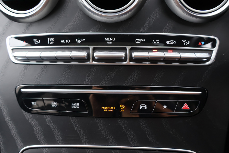 AMG GLC GLC43 4MATIC　後期 ﾚｻﾞｰｴｸｽｸﾙｰｼﾌﾞPKG ﾚｰﾀﾞｰｾｰﾌﾃｨPKG ｴｱﾊﾞﾗﾝｽPKG 1ｵｰﾅｰ ﾊﾟﾉﾗﾏSR 黒革ｼｰﾄ ｼｰﾄﾋｰﾀ ﾍﾞﾝﾁﾚｰﾀ MBUX 純正10.25ｲﾝﾁﾅﾋﾞ地ﾃﾞｼﾞ ｺｯｸﾋﾟｯﾄDisp 360°ｶﾒﾗ Burmester PTS 電動Rｹﾞｰﾄ HUD AMG20ｲﾝﾁAW　2年保証