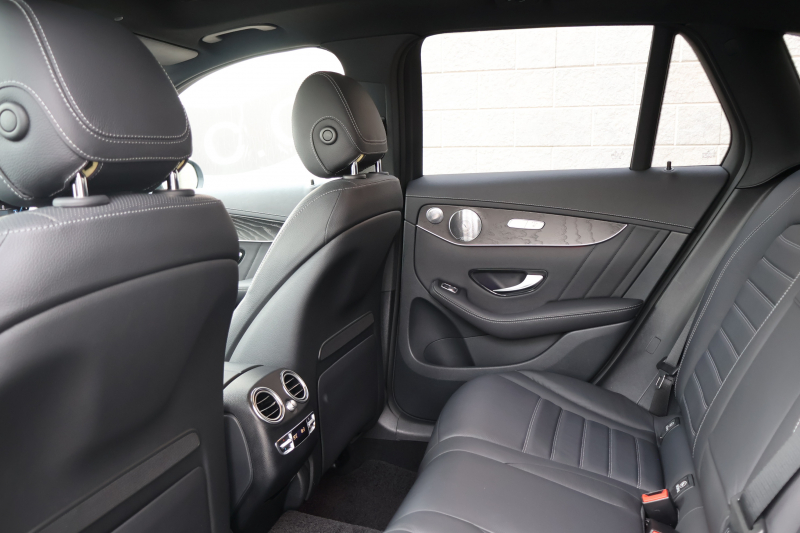 AMG GLC GLC43 4MATIC　後期 ﾚｻﾞｰｴｸｽｸﾙｰｼﾌﾞPKG ﾚｰﾀﾞｰｾｰﾌﾃｨPKG ｴｱﾊﾞﾗﾝｽPKG 1ｵｰﾅｰ ﾊﾟﾉﾗﾏSR 黒革ｼｰﾄ ｼｰﾄﾋｰﾀ ﾍﾞﾝﾁﾚｰﾀ MBUX 純正10.25ｲﾝﾁﾅﾋﾞ地ﾃﾞｼﾞ ｺｯｸﾋﾟｯﾄDisp 360°ｶﾒﾗ Burmester PTS 電動Rｹﾞｰﾄ HUD AMG20ｲﾝﾁAW　2年保証