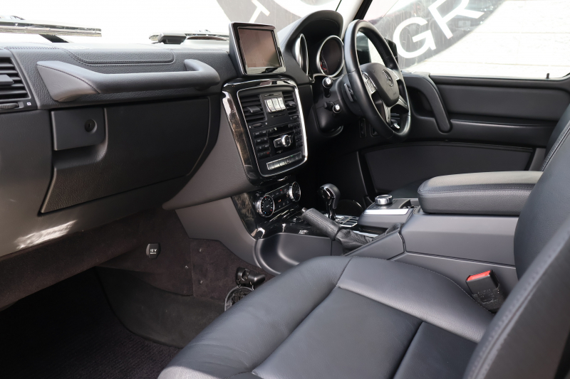 メルセデスベンツ Gクラス G350d　ﾗｸﾞｼﾞｭｱﾘｰPKG ｴｸｽﾃﾘｱｽﾃﾝﾚｽPKG ｸﾛｰﾑPKG ﾃﾞｨｽﾄﾛﾆｯｸ&BSM 7AT SR 黒革ｼｰﾄ ﾒﾓﾘｰ付Pｼｰﾄ 全席ﾋｰﾀｰ 純正ﾅﾋﾞ地ﾃﾞｼﾞ Bｶﾒﾗ harman/kardon LOGIC7ｻﾗｳﾝﾄﾞ PTS ｷｾﾉﾝ 純正18ｲﾝﾁAW　2年保証