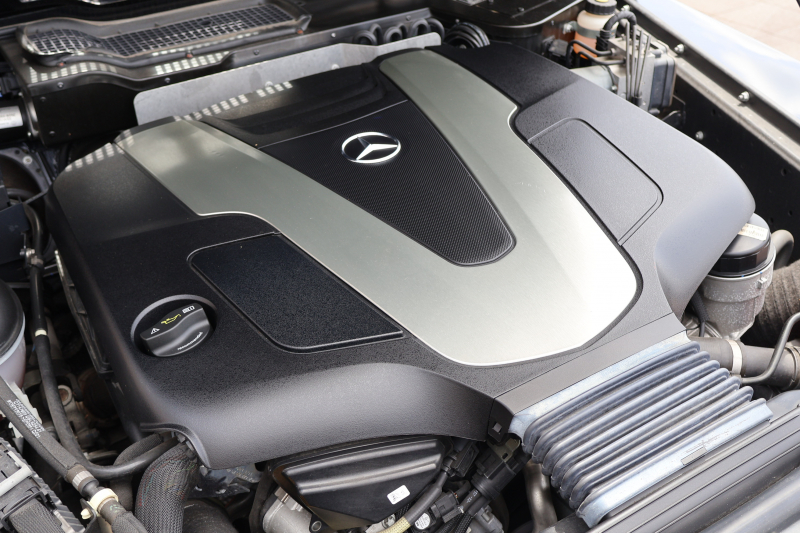 メルセデスベンツ Gクラス G350d　ﾗｸﾞｼﾞｭｱﾘｰPKG ｴｸｽﾃﾘｱｽﾃﾝﾚｽPKG ｸﾛｰﾑPKG ﾃﾞｨｽﾄﾛﾆｯｸ&BSM 7AT SR 黒革ｼｰﾄ ﾒﾓﾘｰ付Pｼｰﾄ 全席ﾋｰﾀｰ 純正ﾅﾋﾞ地ﾃﾞｼﾞ Bｶﾒﾗ harman/kardon LOGIC7ｻﾗｳﾝﾄﾞ PTS ｷｾﾉﾝ 純正18ｲﾝﾁAW　2年保証