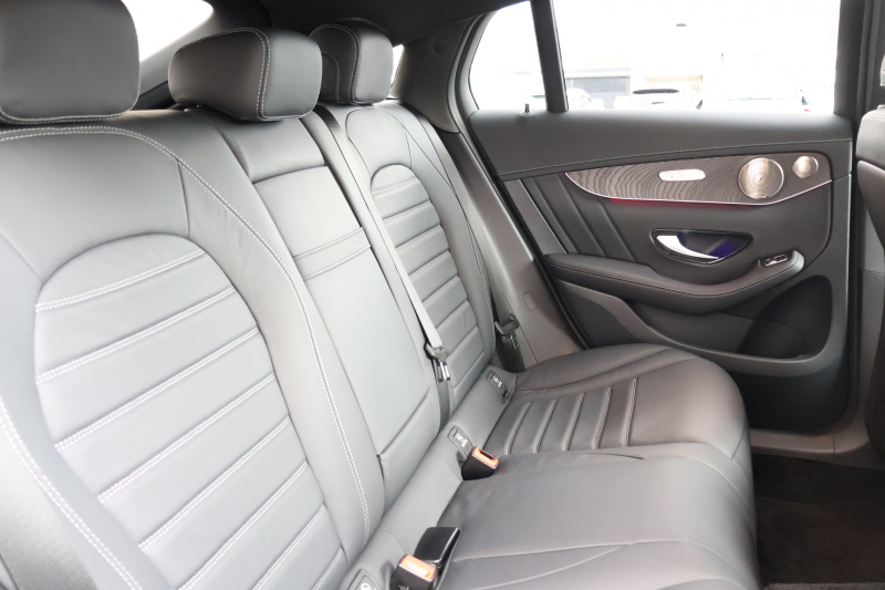 メルセデスベンツ GLCクーペ GLC220d 4MATIC ｸｰﾍﾟ AMGﾗｲﾝ　後期型 ﾚｻﾞｰｴｸｽｸﾙｰｼﾌﾞPKG ﾚｰﾀﾞｰｾｰﾌﾃｨPKG ｴｱﾊﾞﾗﾝｽPKG ｶﾞﾗｽSR 黒革 ｼｰﾄﾋｰﾀ ﾍﾞﾝﾁﾚｰﾀ MBUX 純正10.25ｲﾝﾁﾅﾋﾞ地ﾃﾞｼﾞ ｺｯｸﾋﾟｯﾄDisp 360°ｶﾒﾗ Burmester 電動Rｹﾞｰﾄ HUD AMG19ｲﾝﾁAW　2年保証