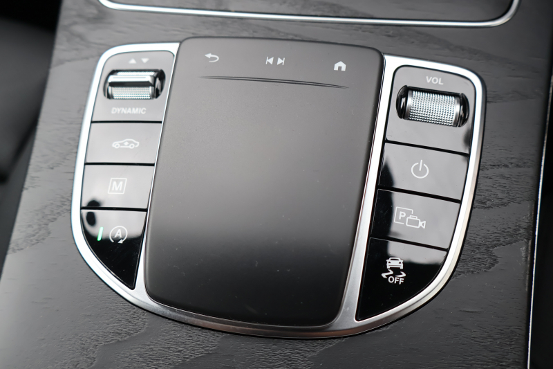 メルセデスベンツ GLCクーペ GLC220d 4MATIC ｸｰﾍﾟ AMGﾗｲﾝ　後期型 ﾚｻﾞｰｴｸｽｸﾙｰｼﾌﾞPKG ﾚｰﾀﾞｰｾｰﾌﾃｨPKG ｴｱﾊﾞﾗﾝｽPKG ｶﾞﾗｽSR 黒革 ｼｰﾄﾋｰﾀ ﾍﾞﾝﾁﾚｰﾀ MBUX 純正10.25ｲﾝﾁﾅﾋﾞ地ﾃﾞｼﾞ ｺｯｸﾋﾟｯﾄDisp 360°ｶﾒﾗ Burmester 電動Rｹﾞｰﾄ HUD AMG19ｲﾝﾁAW　2年保証