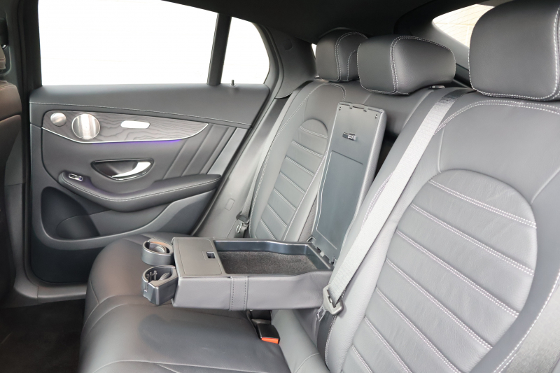 メルセデスベンツ GLCクーペ GLC220d 4MATIC ｸｰﾍﾟ AMGﾗｲﾝ　後期型 ﾚｻﾞｰｴｸｽｸﾙｰｼﾌﾞPKG ﾚｰﾀﾞｰｾｰﾌﾃｨPKG ｴｱﾊﾞﾗﾝｽPKG ｶﾞﾗｽSR 黒革 ｼｰﾄﾋｰﾀ ﾍﾞﾝﾁﾚｰﾀ MBUX 純正10.25ｲﾝﾁﾅﾋﾞ地ﾃﾞｼﾞ ｺｯｸﾋﾟｯﾄDisp 360°ｶﾒﾗ Burmester 電動Rｹﾞｰﾄ HUD AMG19ｲﾝﾁAW　2年保証