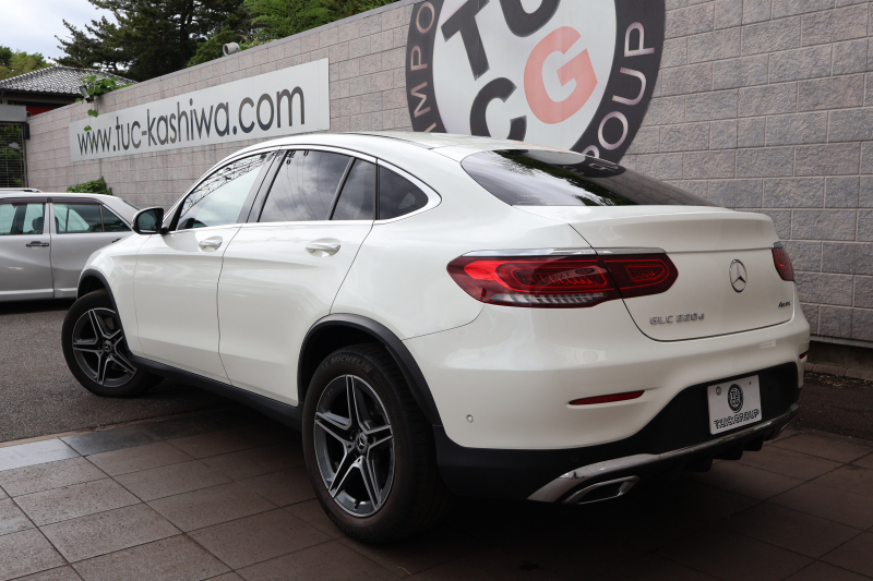 メルセデスベンツ GLCクーペ GLC220d 4MATIC ｸｰﾍﾟ AMGﾗｲﾝ　後期型 ﾚｻﾞｰｴｸｽｸﾙｰｼﾌﾞPKG ﾚｰﾀﾞｰｾｰﾌﾃｨPKG ｴｱﾊﾞﾗﾝｽPKG ｶﾞﾗｽSR 黒革 ｼｰﾄﾋｰﾀ ﾍﾞﾝﾁﾚｰﾀ MBUX 純正10.25ｲﾝﾁﾅﾋﾞ地ﾃﾞｼﾞ ｺｯｸﾋﾟｯﾄDisp 360°ｶﾒﾗ Burmester 電動Rｹﾞｰﾄ HUD AMG19ｲﾝﾁAW　2年保証