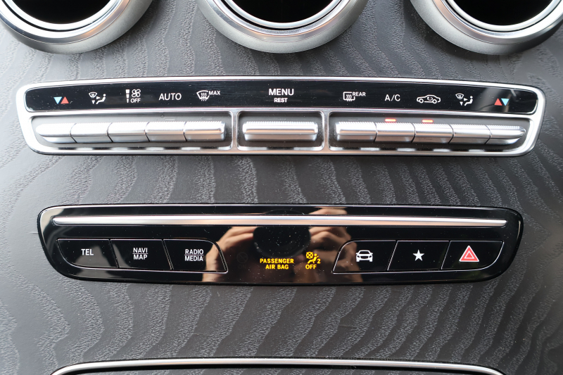 メルセデスベンツ GLC GLC220d 4MATIC ｸｰﾍﾟ AMGﾗｲﾝ　後期型 ﾚｻﾞｰｴｸｽｸﾙｰｼﾌﾞPKG ﾚｰﾀﾞｰｾｰﾌﾃｨPKG ｴｱﾊﾞﾗﾝｽPKG ｶﾞﾗｽSR 黒革 ｼｰﾄﾋｰﾀ ﾍﾞﾝﾁﾚｰﾀ MBUX 純正10.25ｲﾝﾁﾅﾋﾞ地ﾃﾞｼﾞ ｺｯｸﾋﾟｯﾄDisp 360°ｶﾒﾗ Burmester 電動Rｹﾞｰﾄ HUD AMG19ｲﾝﾁAW　2年保証