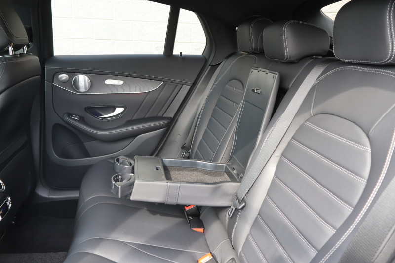 メルセデスベンツ GLC GLC220d 4MATIC ｸｰﾍﾟ AMGﾗｲﾝ　後期型 ﾚｻﾞｰｴｸｽｸﾙｰｼﾌﾞPKG ﾚｰﾀﾞｰｾｰﾌﾃｨPKG ｴｱﾊﾞﾗﾝｽPKG ｶﾞﾗｽSR 黒革 ｼｰﾄﾋｰﾀ ﾍﾞﾝﾁﾚｰﾀ MBUX 純正10.25ｲﾝﾁﾅﾋﾞ地ﾃﾞｼﾞ ｺｯｸﾋﾟｯﾄDisp 360°ｶﾒﾗ Burmester 電動Rｹﾞｰﾄ HUD AMG19ｲﾝﾁAW　2年保証