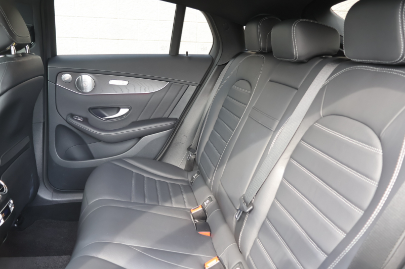 メルセデスベンツ GLC GLC220d 4MATIC ｸｰﾍﾟ AMGﾗｲﾝ　後期型 ﾚｻﾞｰｴｸｽｸﾙｰｼﾌﾞPKG ﾚｰﾀﾞｰｾｰﾌﾃｨPKG ｴｱﾊﾞﾗﾝｽPKG ｶﾞﾗｽSR 黒革 ｼｰﾄﾋｰﾀ ﾍﾞﾝﾁﾚｰﾀ MBUX 純正10.25ｲﾝﾁﾅﾋﾞ地ﾃﾞｼﾞ ｺｯｸﾋﾟｯﾄDisp 360°ｶﾒﾗ Burmester 電動Rｹﾞｰﾄ HUD AMG19ｲﾝﾁAW　2年保証